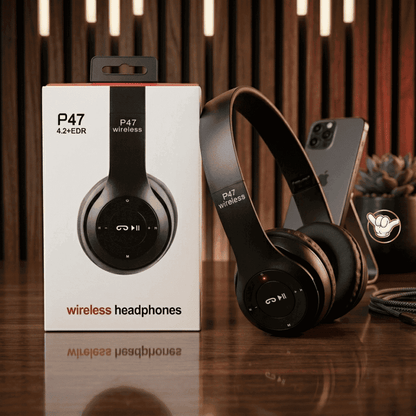 P47 Wireless Headphones | Deep Bass + FM Radio + 6 Colors | MoodOn.pk